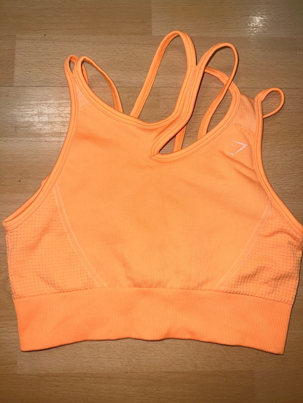 GYMSHARK Neon Orange Seamless Crop Bra and High-Waist Bike Shorts - Picture 2 of 6